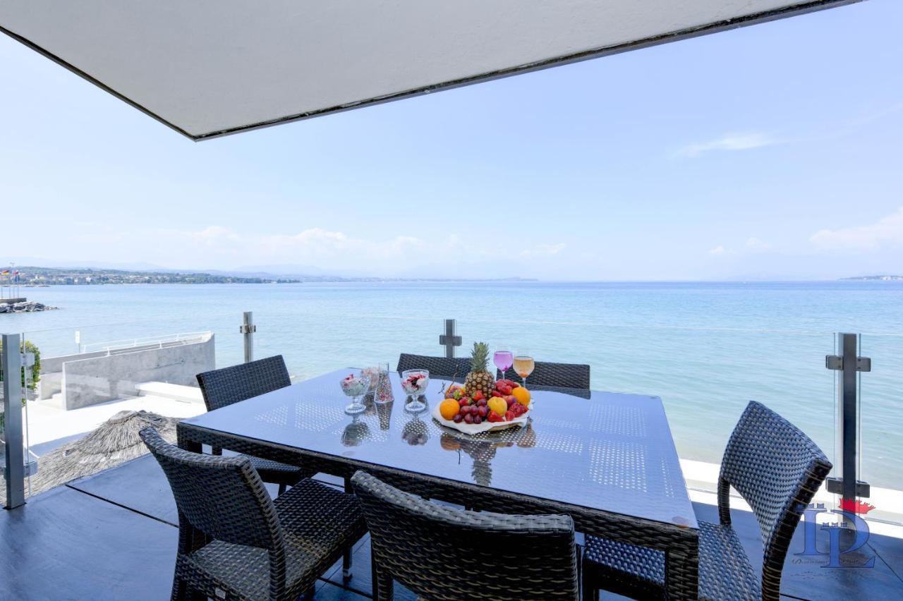 Desenzanoloft Official Partner Marriott Homes & Villas - Villa Meraviglia Десенцано дел Гарда Екстериор снимка