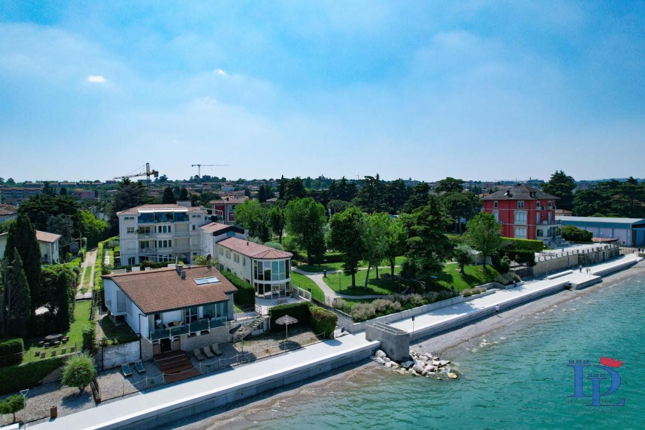 Desenzanoloft Official Partner Marriott Homes & Villas - Villa Meraviglia Десенцано дел Гарда Екстериор снимка